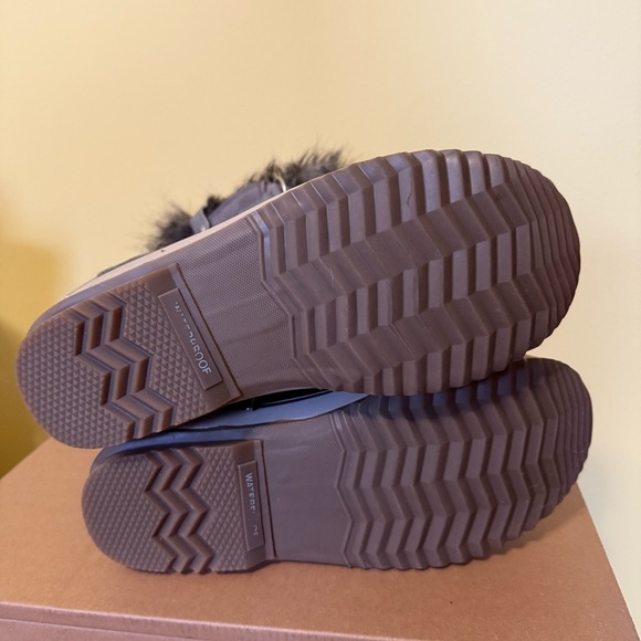 Sorel Joan of Arctic size 10 - Picture 6 of 6